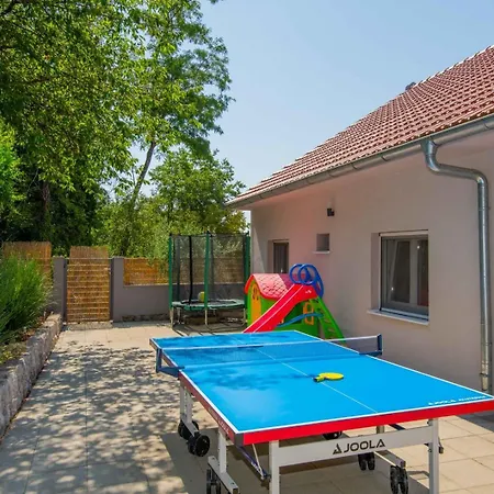 Velaria With Private Pool Donja Glavina