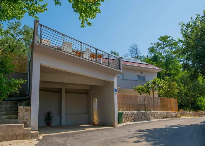 Velaria With Private Pool فيلة *